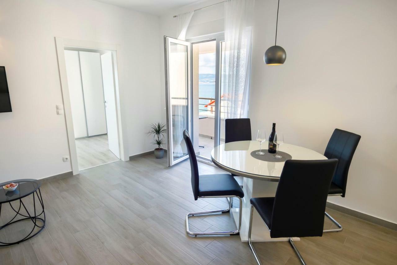 Apartmani Ticinovic Omis Ngoại thất bức ảnh