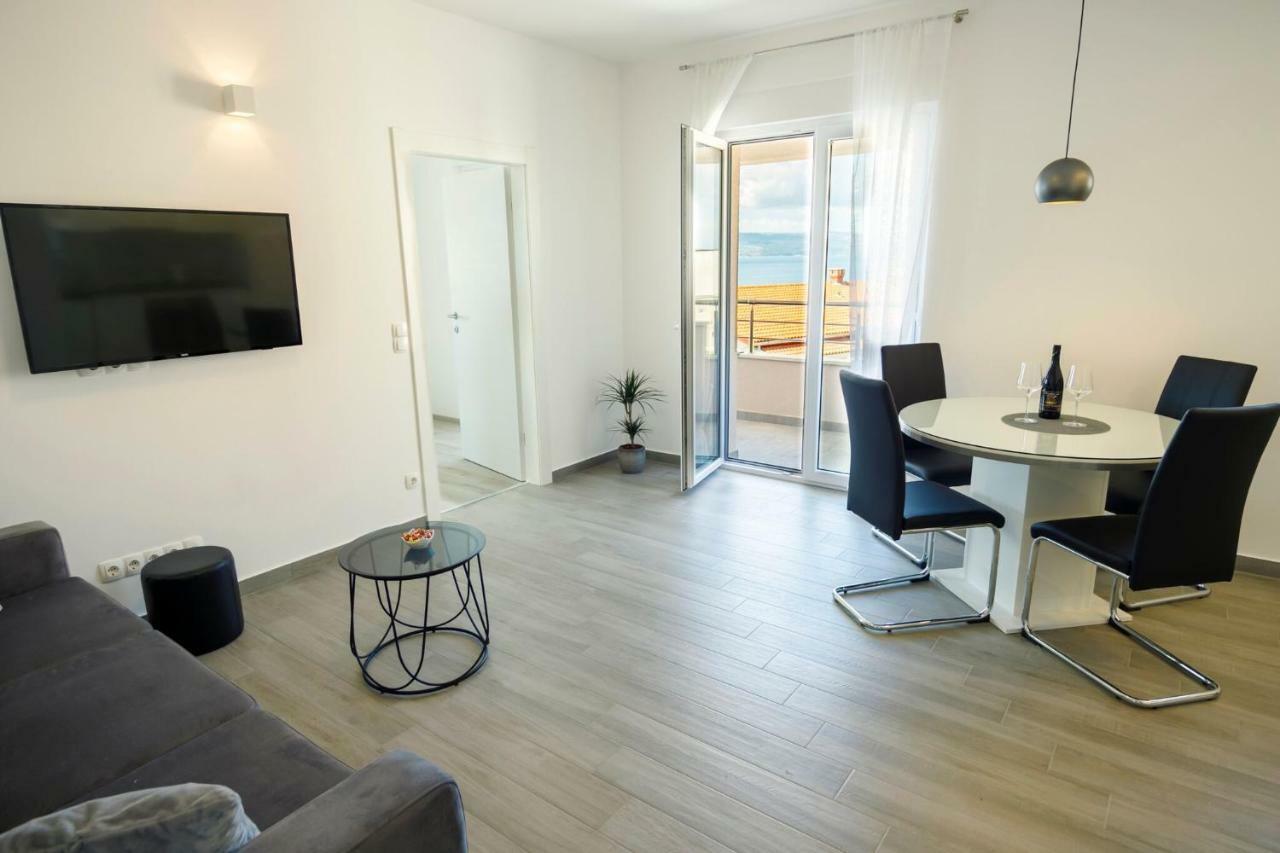 Apartmani Ticinovic Omis Ngoại thất bức ảnh