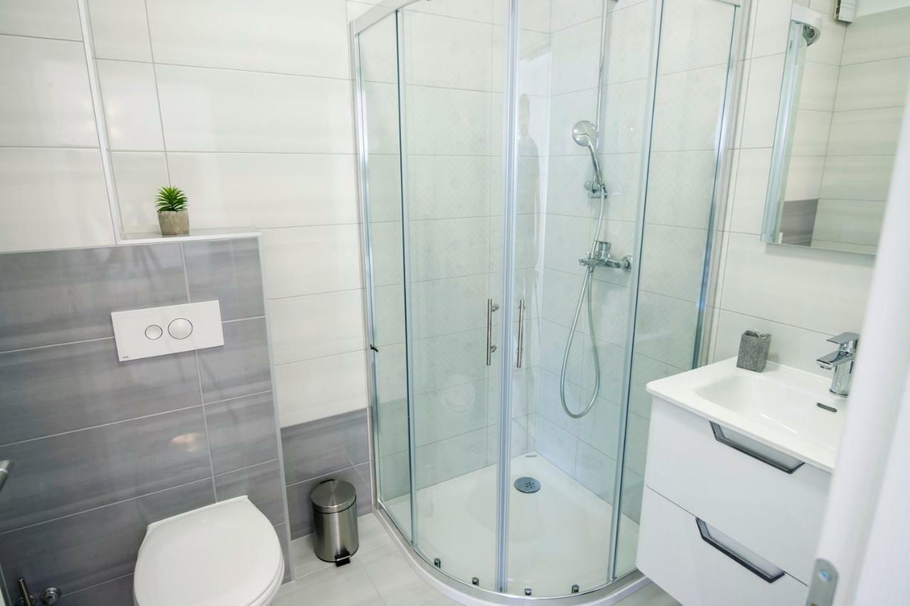 Apartmani Ticinovic Omis Ngoại thất bức ảnh